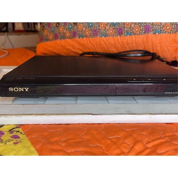 Sony DVD player Dvd video Dvp sr220p no remote clean - Picture 16 of 16